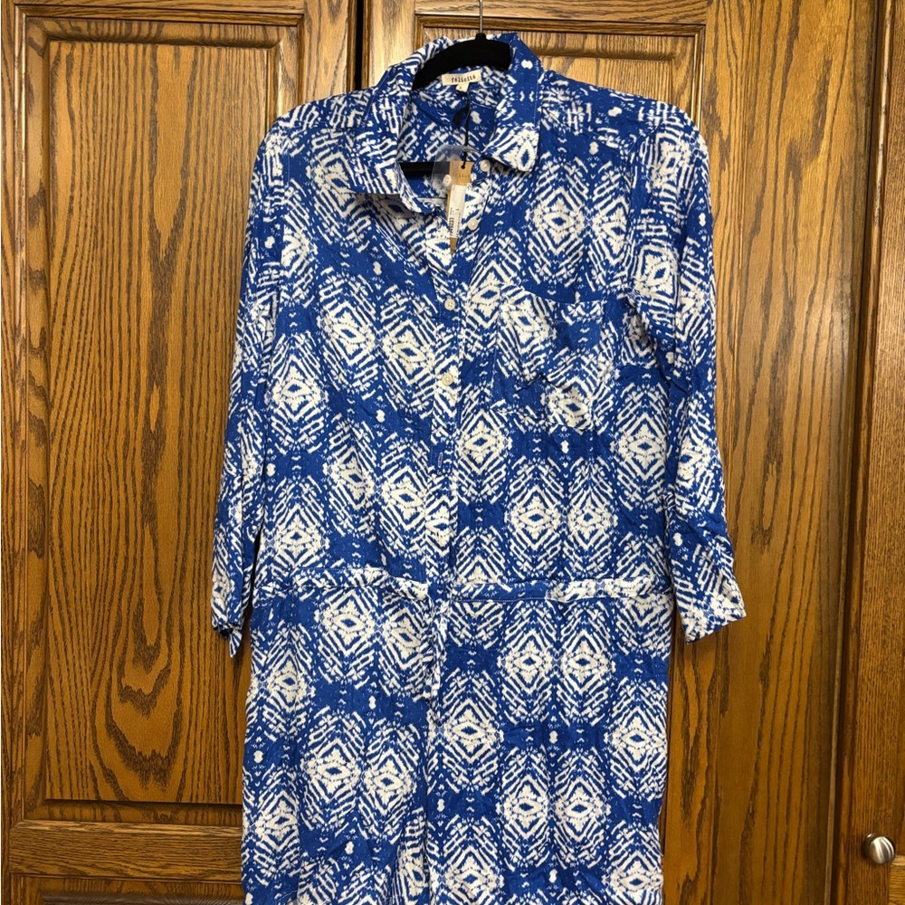New Blue and White Patterned Women's Dress short romper oversized size 2